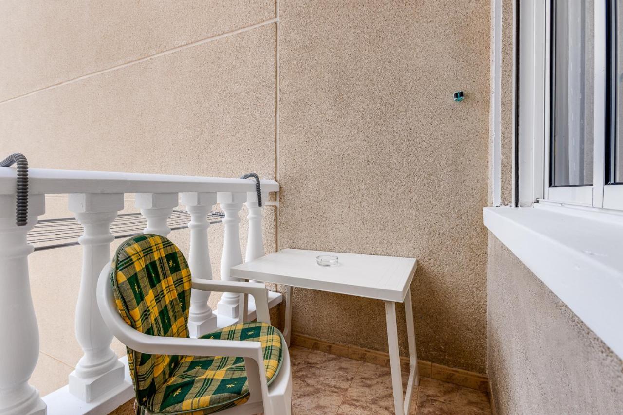 Apartment Caballero De Rodas Torrevieja Ngoại thất bức ảnh